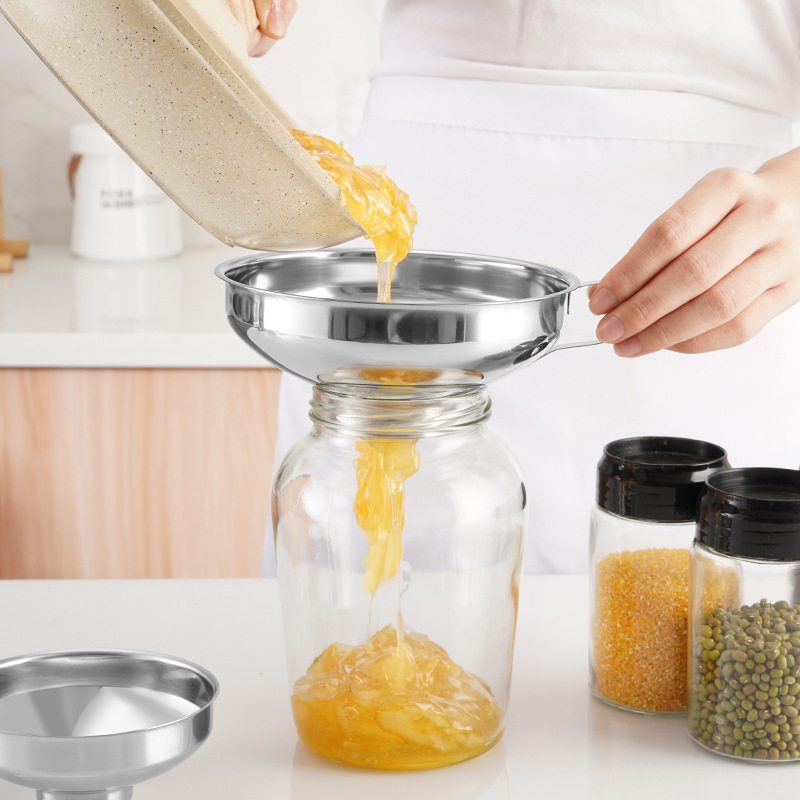 Salad Dressing Bottle - Paslanmaz Çelik Geniş Ağızlı Huni Konserve